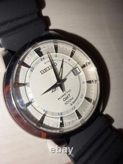 Seiko Kinetic GMT World Time Watch 100m Water Resistant Rubber Wristwatch