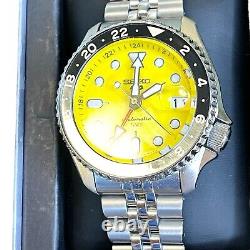 Seiko Men's 5 Sport Automatic GMT Steel Band Yellow Dial Watch SSK017 EUC