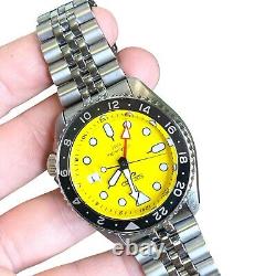 Seiko Men's 5 Sport Automatic GMT Steel Band Yellow Dial Watch SSK017 EUC