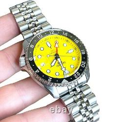 Seiko Men's 5 Sport Automatic GMT Steel Band Yellow Dial Watch SSK017 EUC