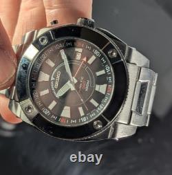 Seiko SUN007 5M65 Kinetic GMT 100M Black Dial New Capacitor Offers Welcome