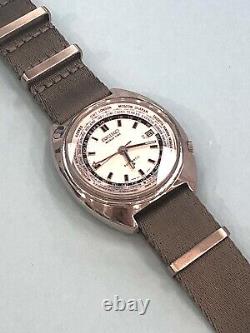 Seiko WorldTime GMT Vintage Reference 6117-6400 Rare Error Bezel