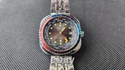 Sicura 23 Jewels Globetrotter GMT Superwaterresistant manual wind