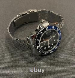 Stuhrling GMT 42mm Diver Batman Edition. Jubilee Bracelet. New with B&P