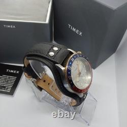 Timex GMT Silver Dial with Blue-Red Bezel Quartz Mens Mod. Watch TW2U99100
