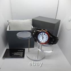 Timex GMT Silver Dial with Blue-Red Bezel Quartz Mens Mod. Watch TW2U99100