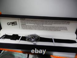Timex Men's Watch Q GMT TW2V38200 Quartz Black Dial Synthetic Rubber Strap NEW