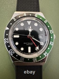 Timex Q GMT Watch Black Dial Green/Black Bezel Running With Box