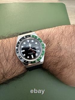Timex Q GMT Watch Black Dial Green/Black Bezel Running With Box