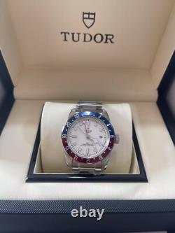 Tudor Classic Black Bay 79830RB GMT Automatic Mechanical Men's Watch