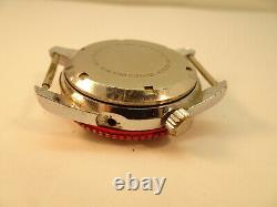 Unichron World Time Diver Gmt Compressor Ut37 17 Jewel Vintage Watch For Repair