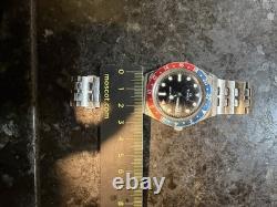 Unisex Wristwatch TIMEX Q DIVER GMT TW2V38000 Stainless Steel Black SWISS MADE