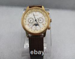 VTG Wittnauer QWR Moonphase Watch Men 37mm World Time Presentation Mobil Oil