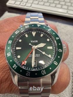 Vaer G2 Meridian Green GMT 39mm USA
