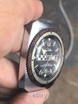 Vintage 1970's Chateau Men Rally GMT World Timers Diver Watch Needs Service
