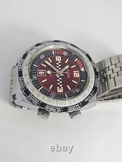 Vintage 1970s Men's Aldor GMT World Time 17 Jewels Date Red Dial 42mm Watch