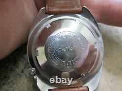 Vintage Seiko AUTOMATIC NAVIGATOR TIMER 6117-6419 Stainless Steel Running Watch