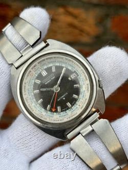 Vintage Seiko GMT World Time Automatic Day/Date Black Dial Watch 6117-6400