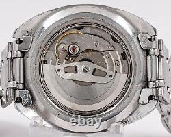 Vintage Seiko Navigator Timer Ref. 6117-6410 17j Wristwatch out of an Estate