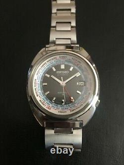 Vintage Seiko World Time GMT 6117-6400 Rare Linen Dial Excellent Condition