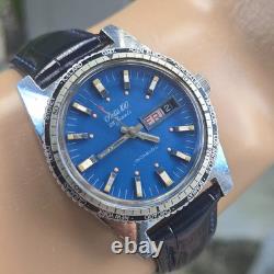 Vintage swiss 100 men's automatic watch day/date GMT Blue dial 1970s