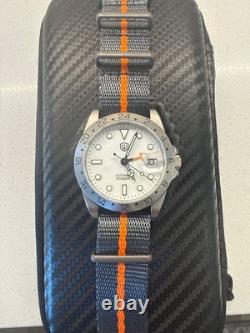 Watch Dives GMT explorer, 38mm, white/orange