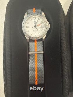 Watch Dives GMT explorer, 38mm, white/orange