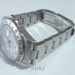 WithPapers 2000 Rolex Explorer II White Polar Steel Automatic 40 mm Watch 16570