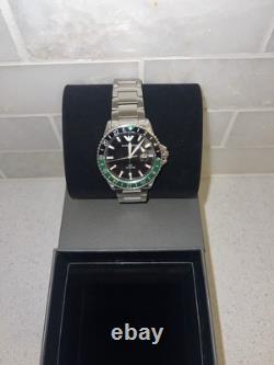 World Explorer Gmt Dual Time Stainless Steel Watch Retail $395 (nwt)