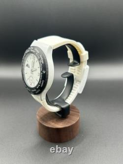 World Timer GMT Motorsport Racing Sport Race Car Accessory Watch
