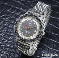 ZODIAC 1960s WORLD TIME GMT 24 hour FORSTNER JB mesh bracelet Cal. 75B automatic