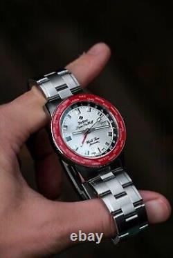 Zodiac Automatic Super Sea Wolf ZO9410 World Time GMT Dial Men's Watch. UNWORN
